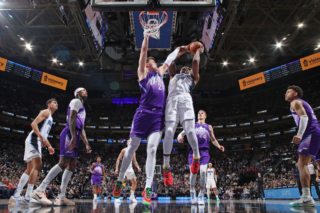 Jazz vs. Magic 2/1: Highlights Jazz vs. Magic 2/1: Highlights